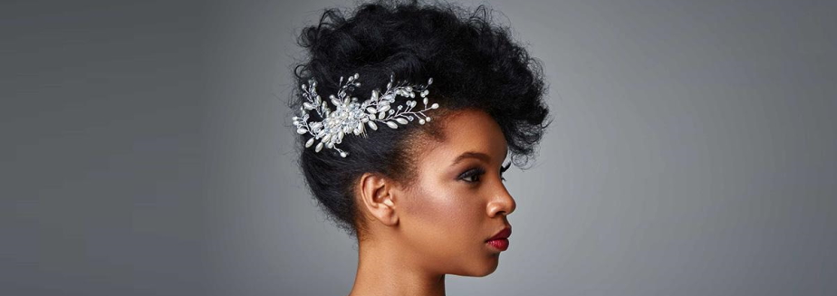 19 Natural Hair Bridal Styles You Can Replicate | ThriveNaija | Gaya  rambut, Wanita, Rambut